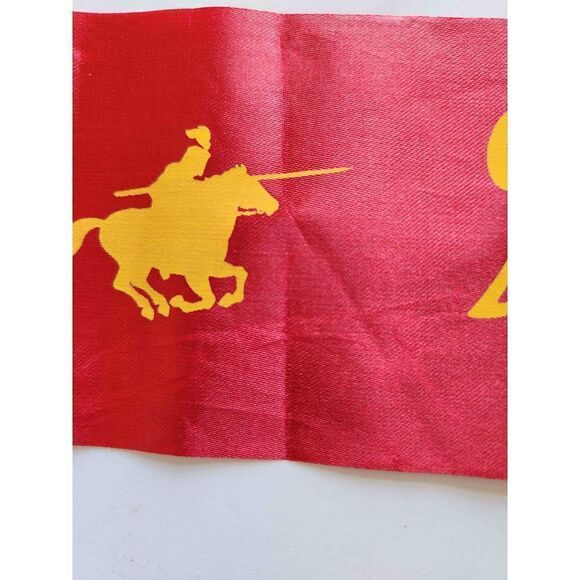 Medieval Times red Knights flag banner Cable Guy costume souvenir cup bundle - Picture 4 of 9